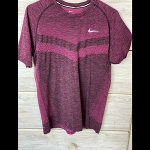 Nike drifit workout shirt